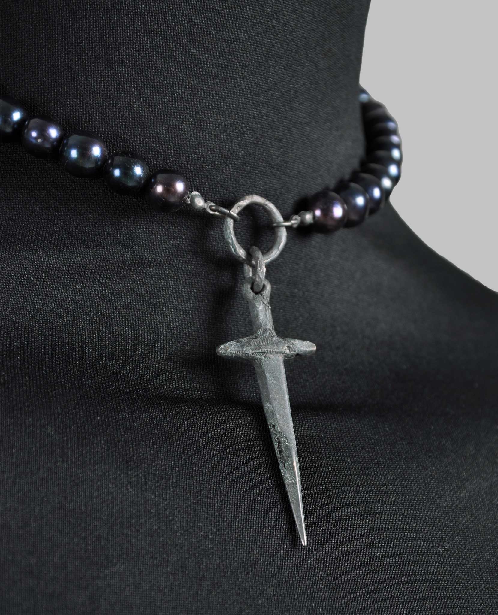 BLACK PEARL DAGGER CHOKER - Image 5