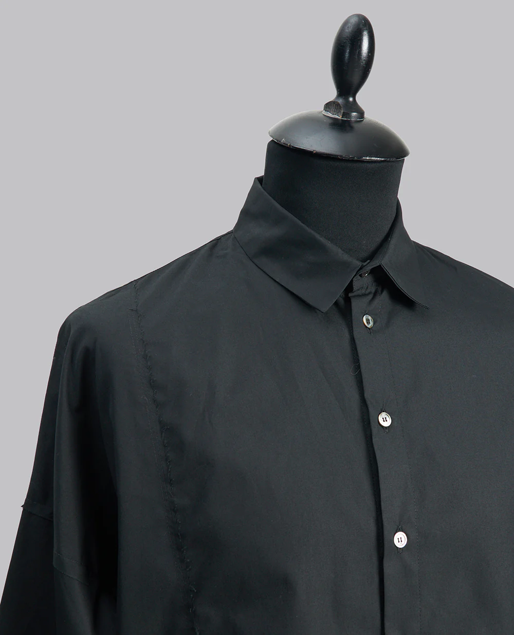 ASYMMETRICAL HEM SHIRT - Image 6
