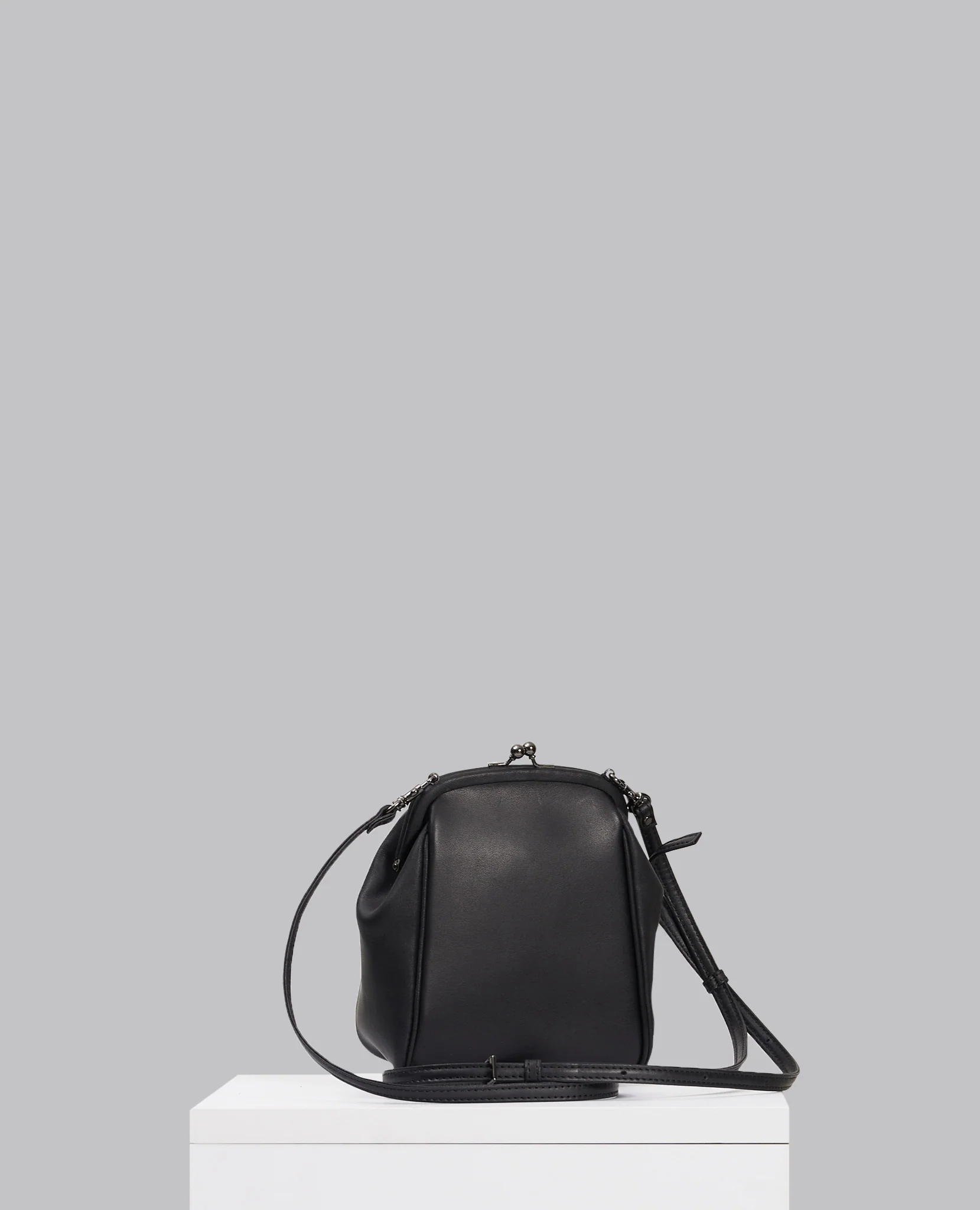 CLASP MEDIUM SHOULDER BAG - Image 4