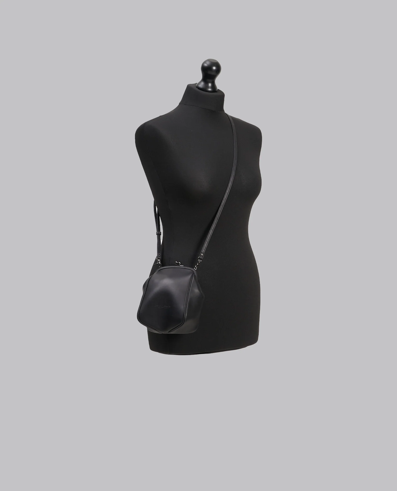 CLASP MEDIUM SHOULDER BAG - Image 8