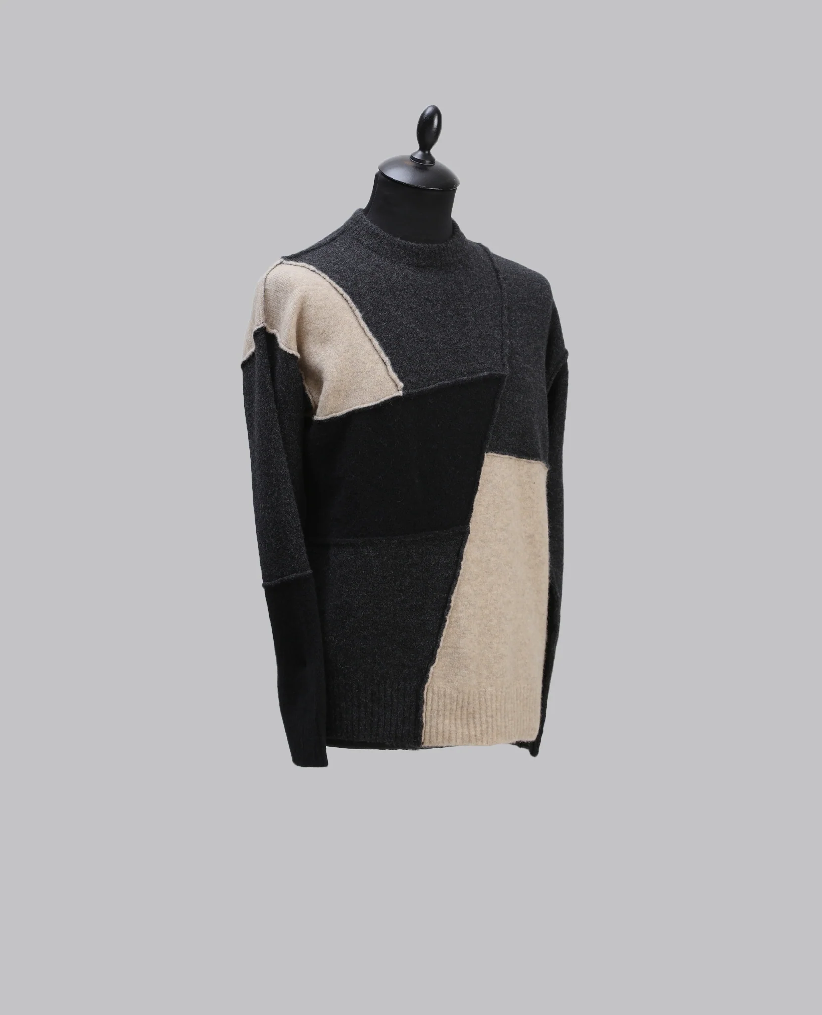 Contrast Panel Knit - Image 2
