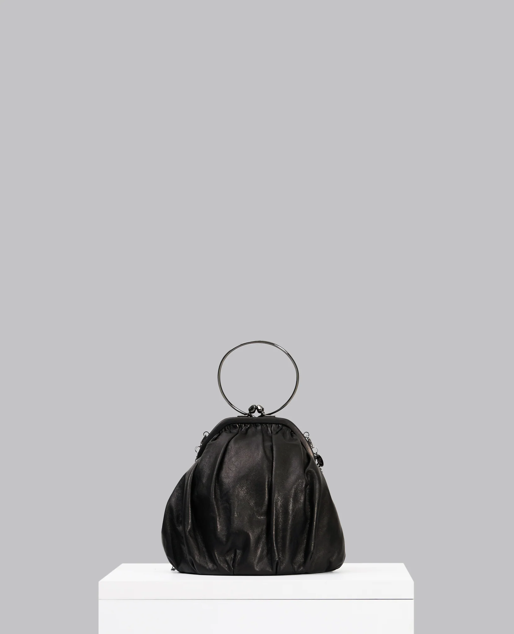 DRAPE CLASP POUCH - Image 4