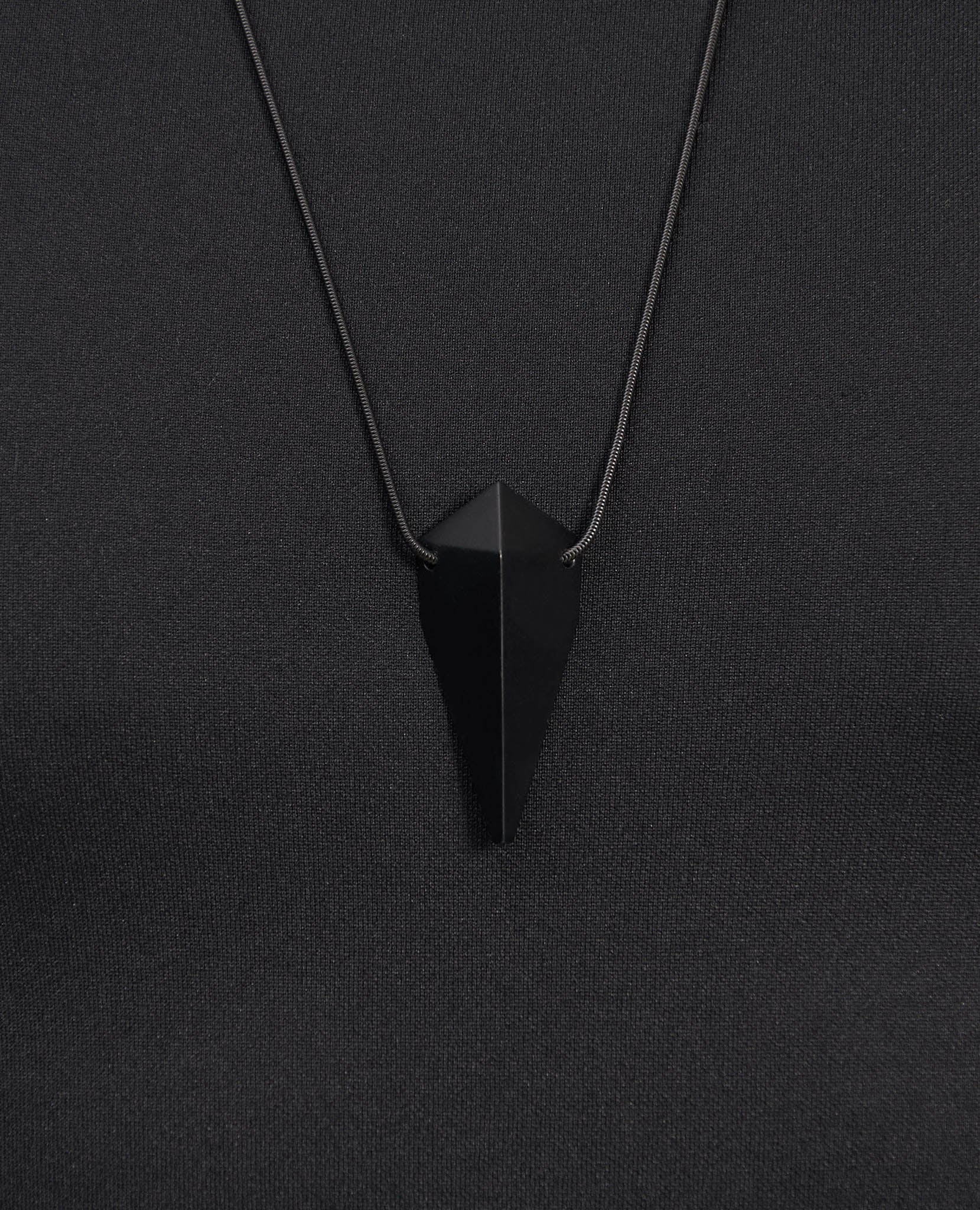 HOLLYWOOD PYRAMID CHARM BLACK - Image 3