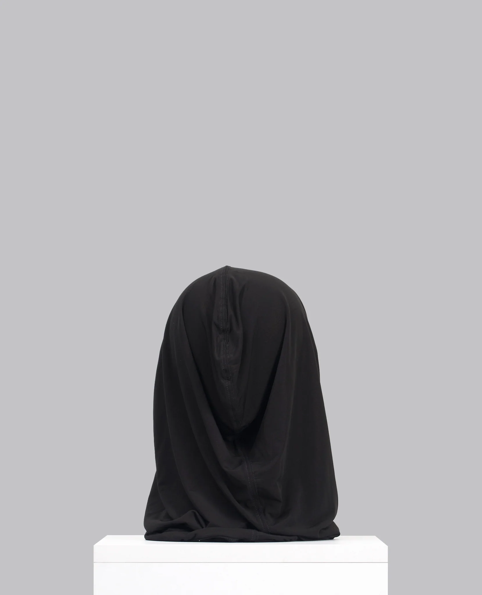 HOLLYWOOD RUNWAY JERA HOOD - Image 4