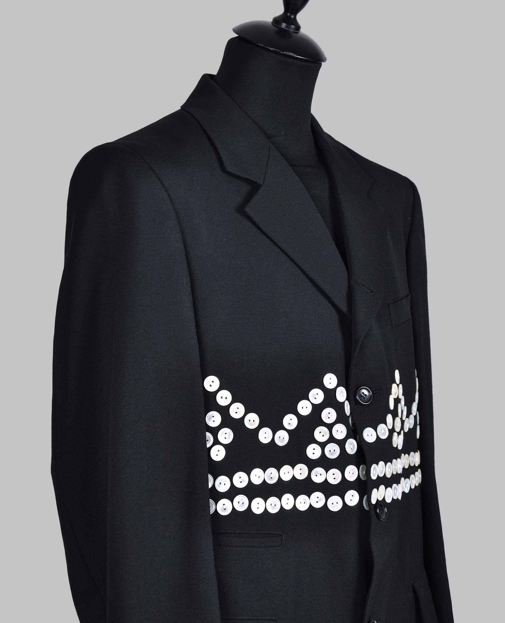 PEARL BUTTON BLAZER - Image 6