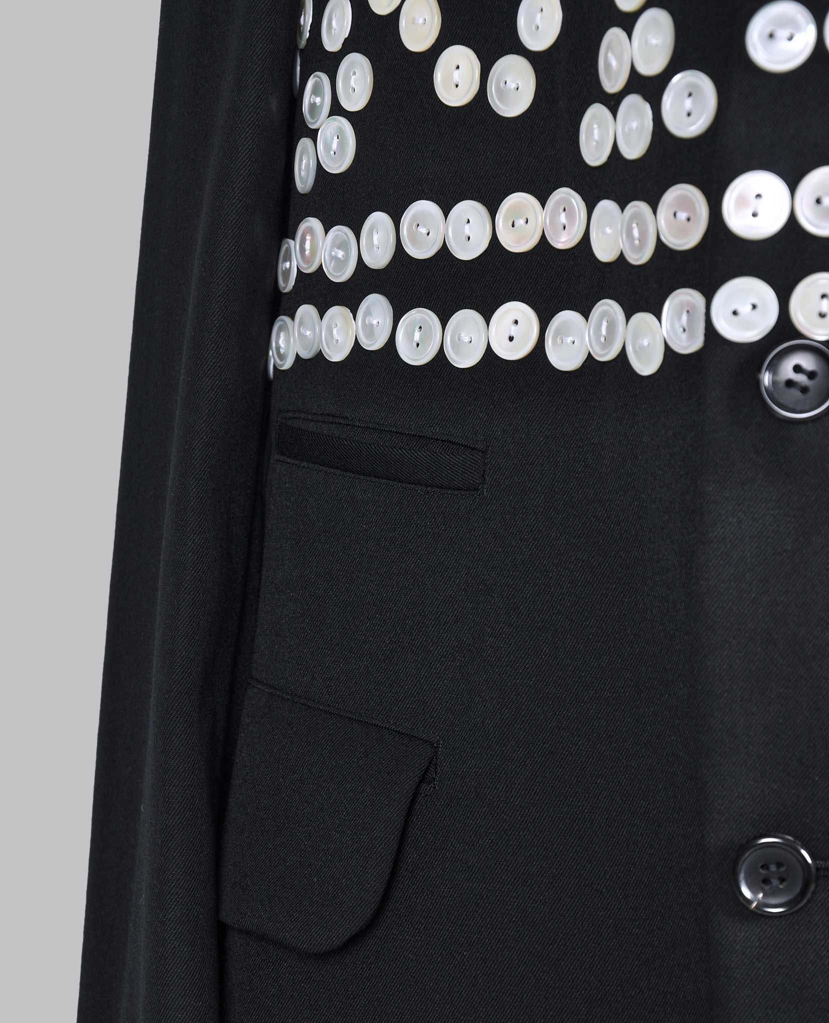 PEARL BUTTON BLAZER - Image 7