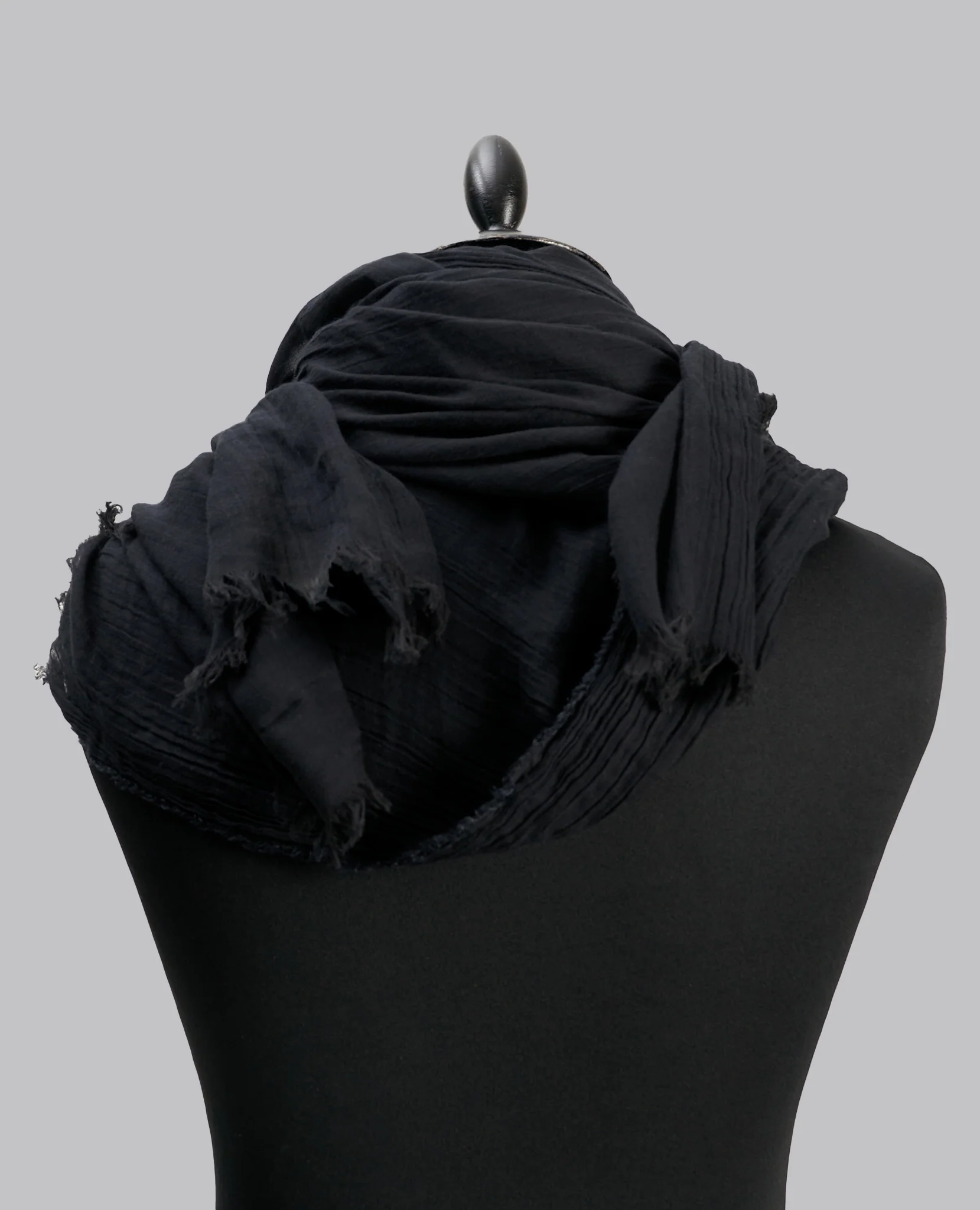 TEMPLE KIKA MEGA SCARF - Image 8