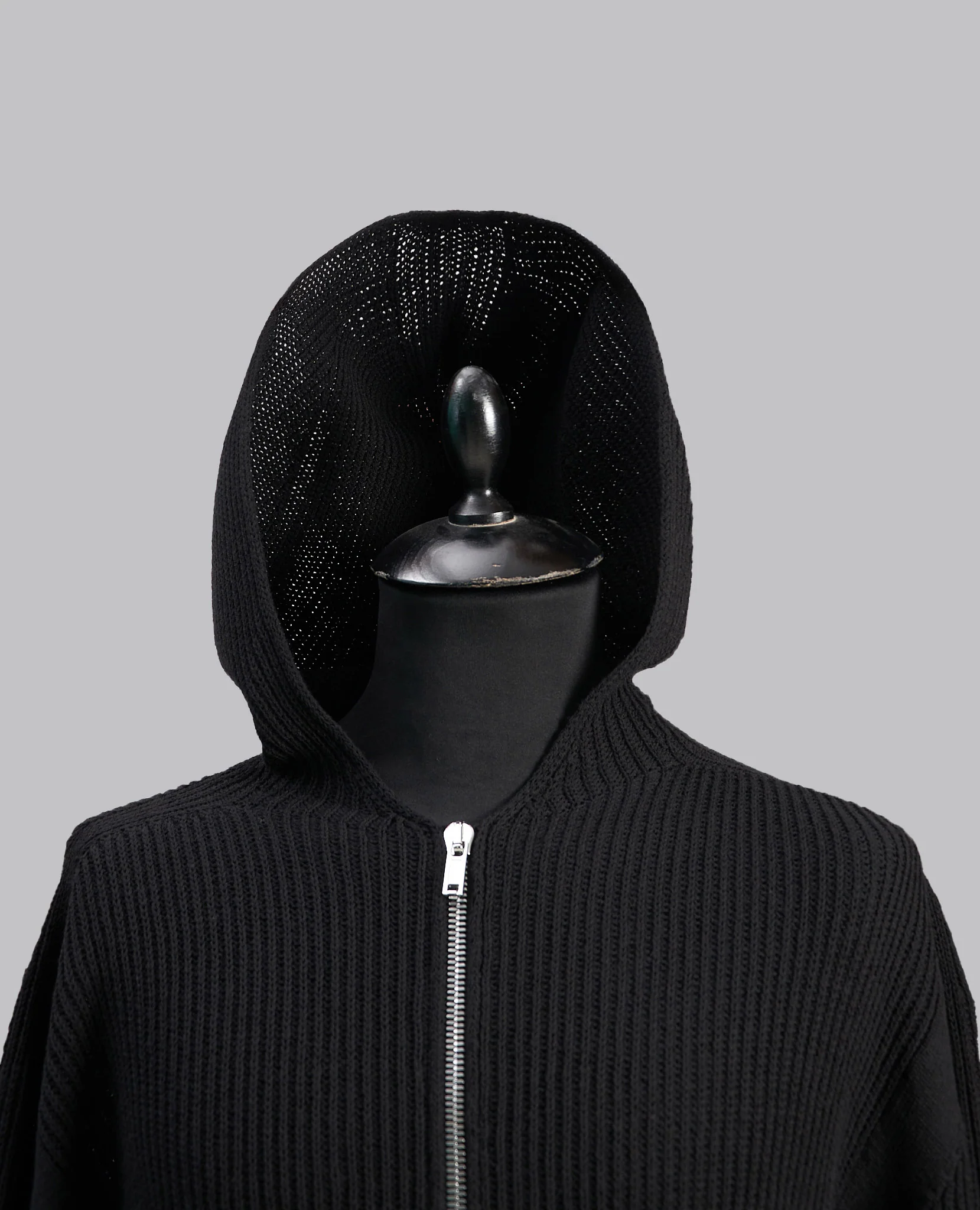 TOWER ZIPPED HOODIE - Image 10