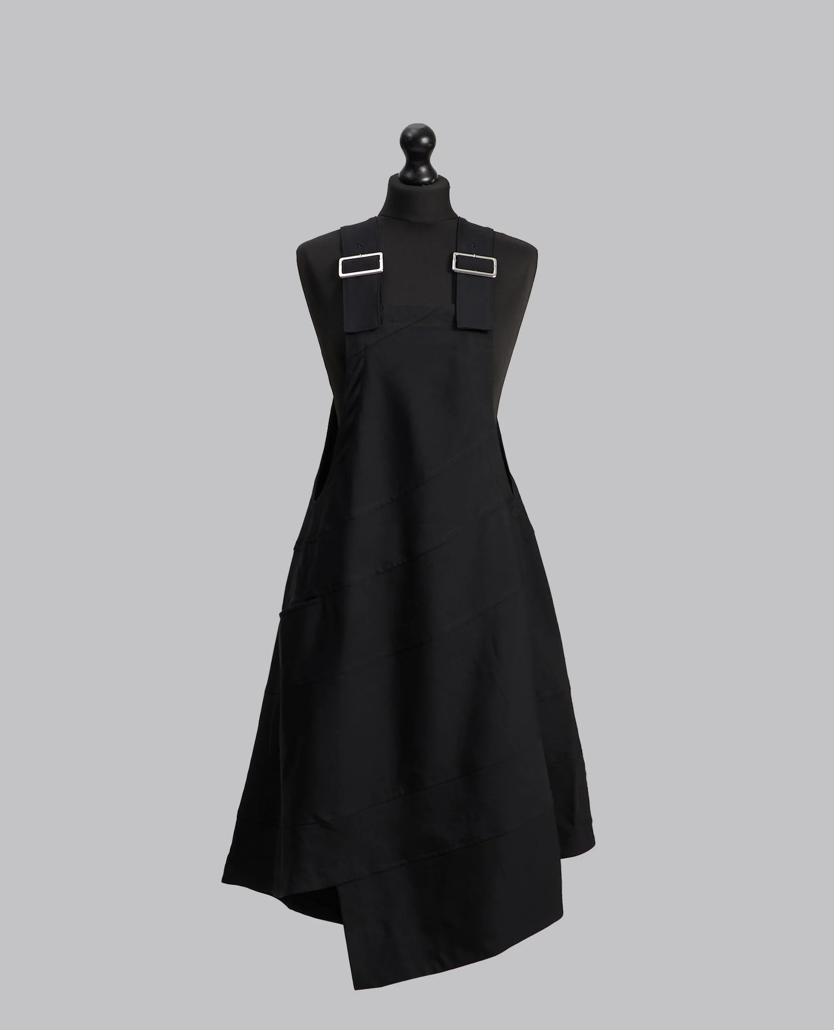 WOOL PINAFORE